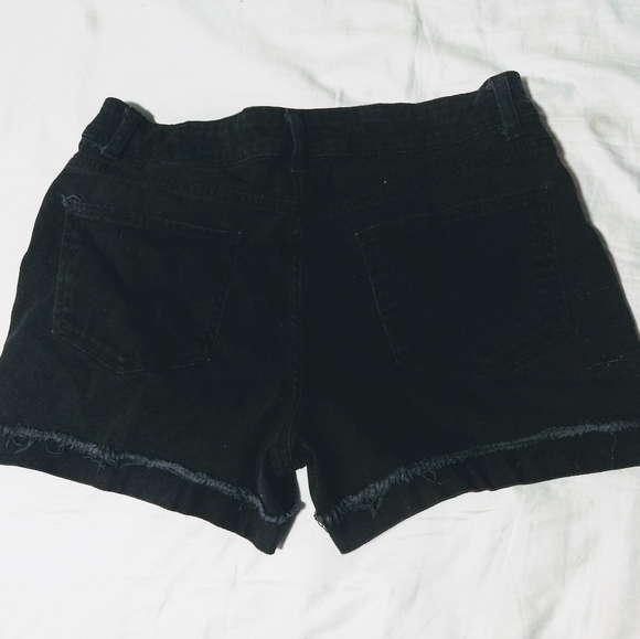 Black Jean Shorts - Picture 3 of 3